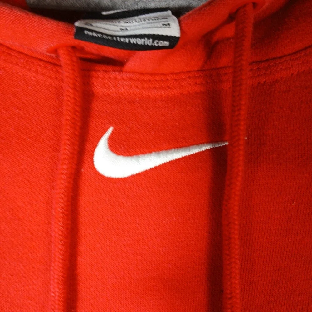 Nike Hoodie Mens M Red Tennis Hooded Sweater Club Fleece Sportswear (stain) BA39